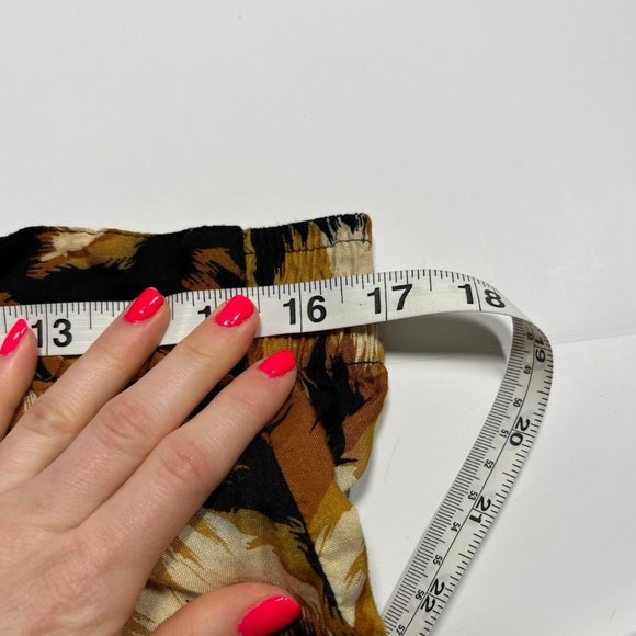 Vintage 80s/90s Elastic Waist High Rise Printed Shorts - Picture 7 of 12